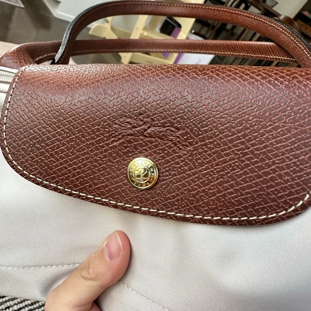 Longchamp Le Pliage Tote - Picture 5 of 14